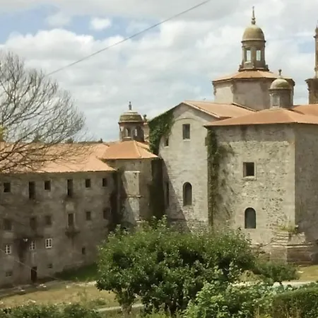 Semesterbostad Stone La Compostelana *