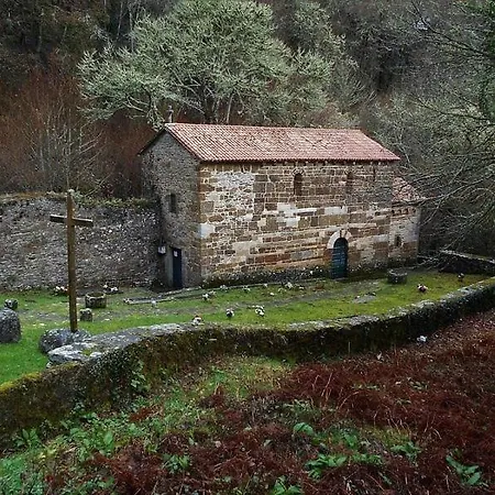 Stone La Compostelana *