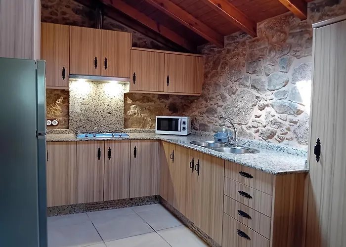 Stone La Compostelana *